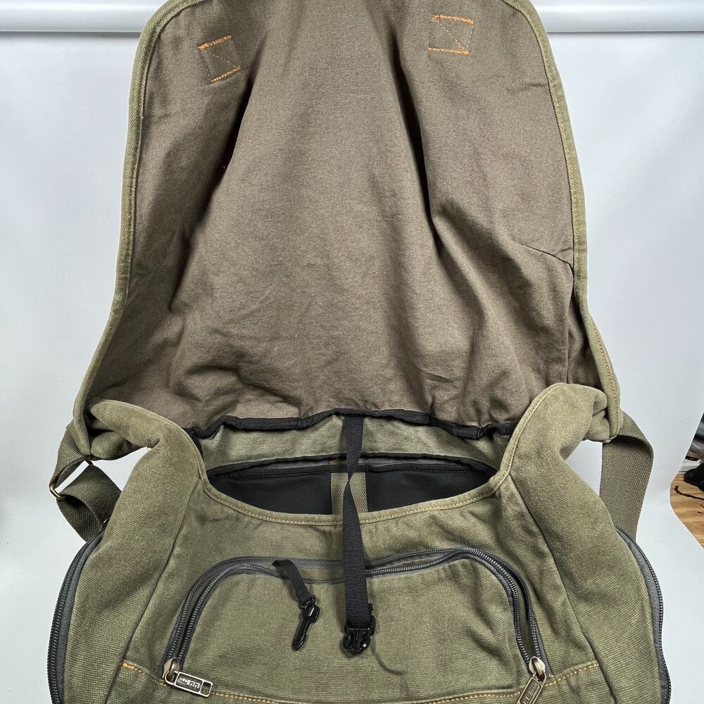 LL BEAN Bag Messenger Laptop Crossbody Paperboy Style Canvas Cotton Green VTG - Picture 9 of 16